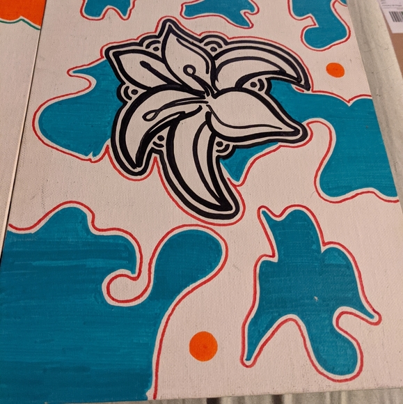 Fleur - Picture 7 of 8